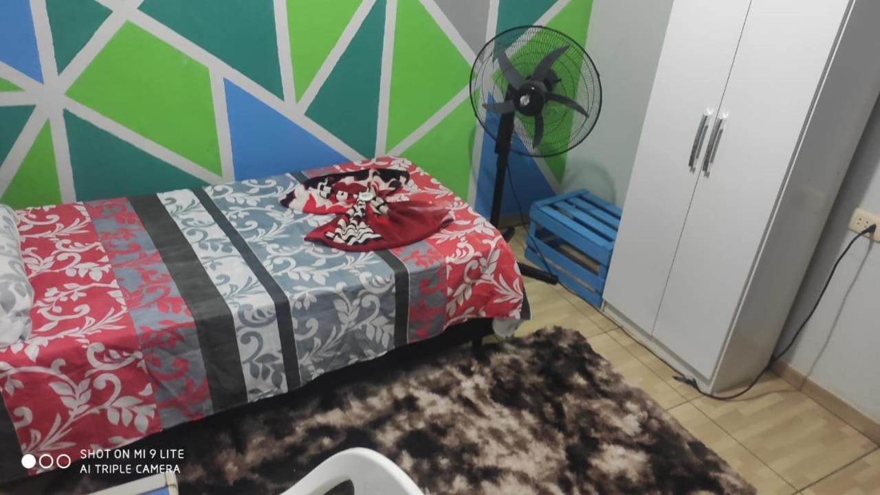 Urban Hostel Pedro Juan Caballero Ngoại thất bức ảnh