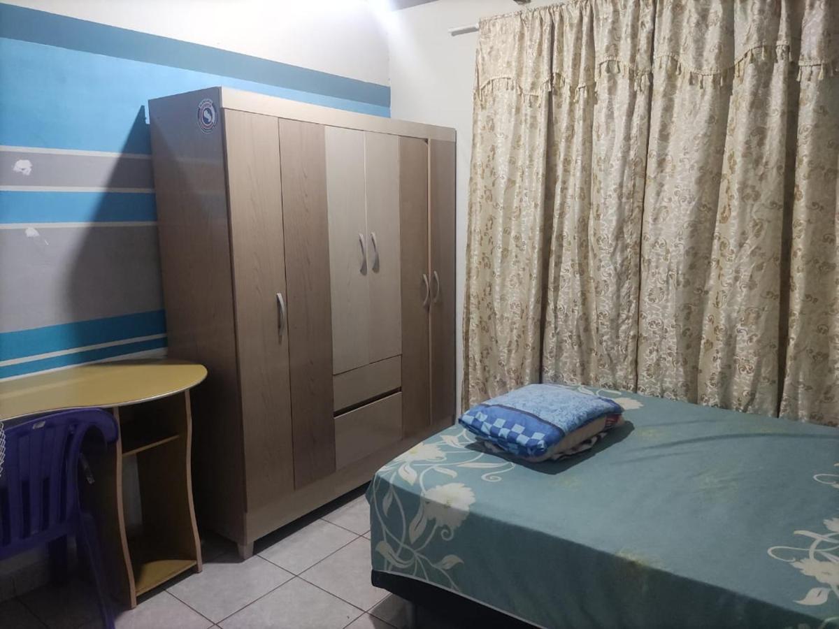 Urban Hostel Pedro Juan Caballero Ngoại thất bức ảnh