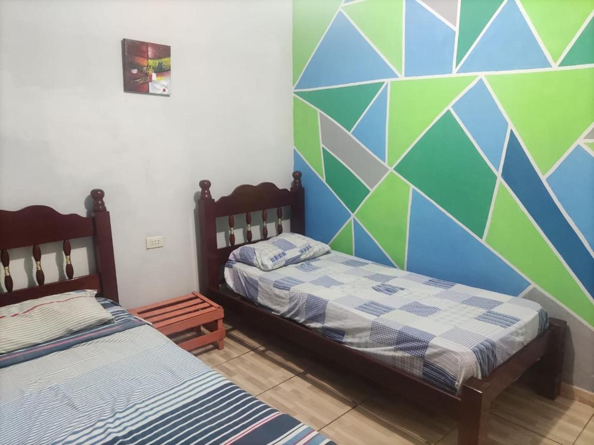 Urban Hostel Pedro Juan Caballero Ngoại thất bức ảnh